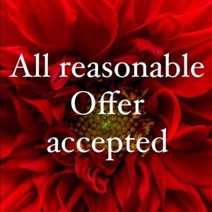 All reasonable offer accepted 🎁🎁